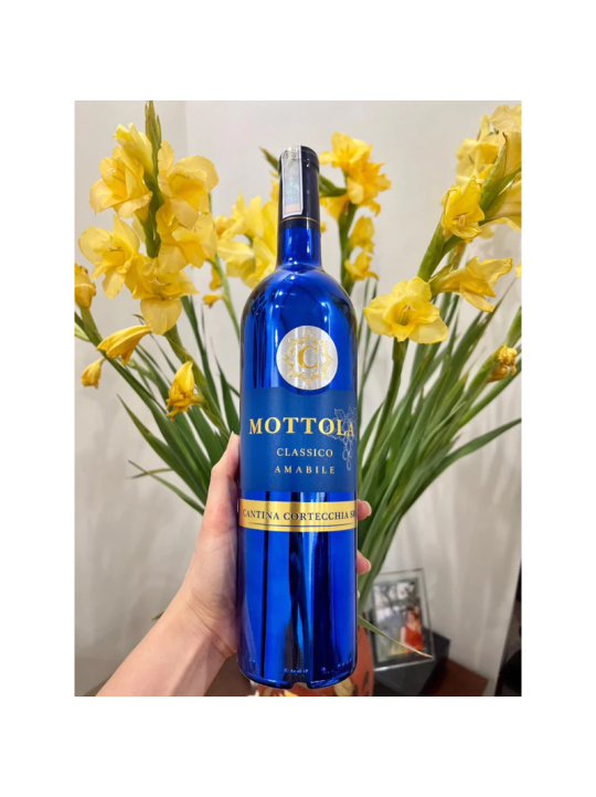 Vang Ngọt Ý Mottola Vincenzo Vàng 10° (Chai) 750ml